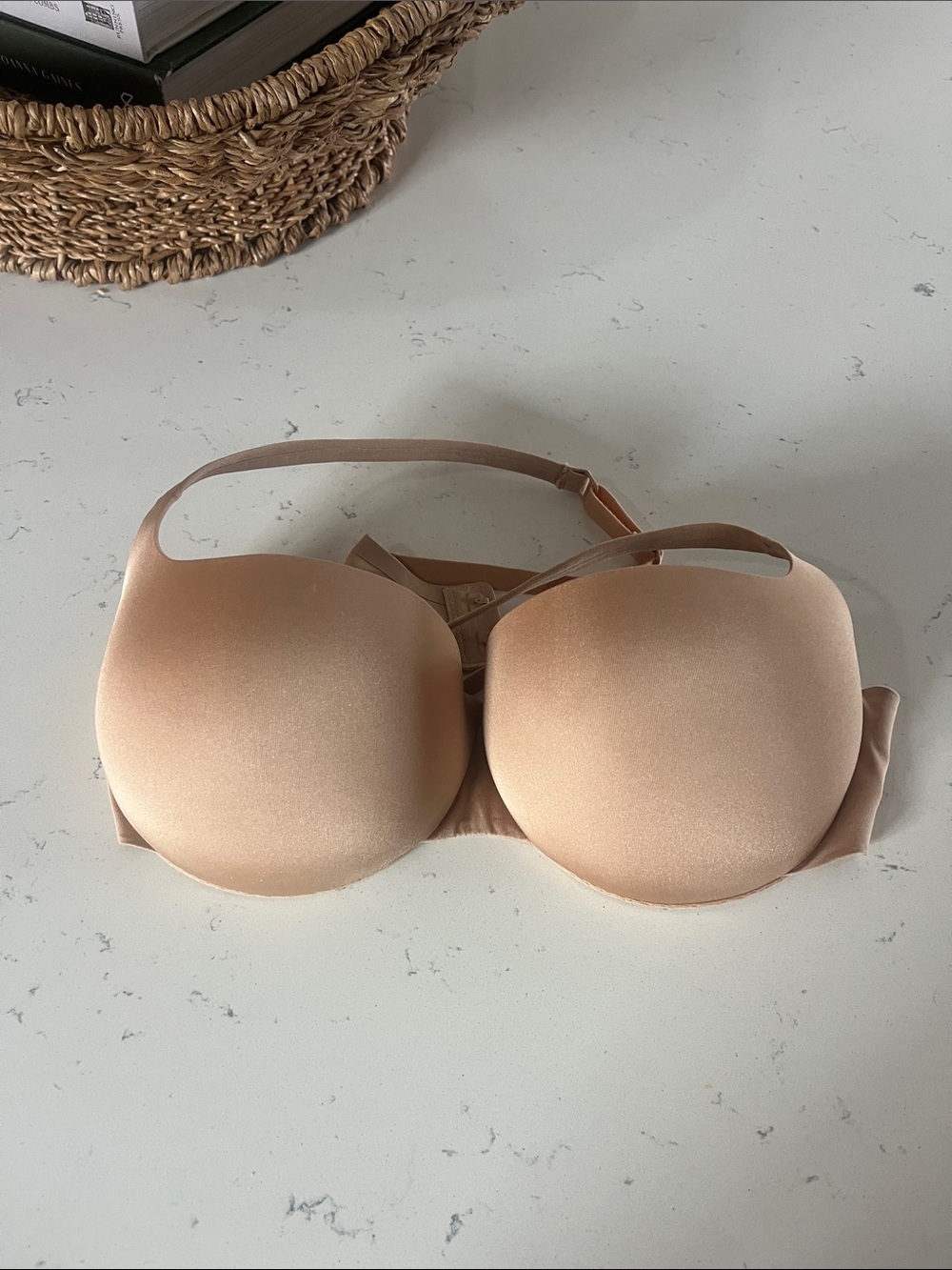 SKIMS Nude push up bra